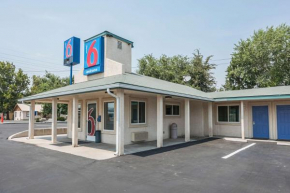 Motel 6-Fallon, NV